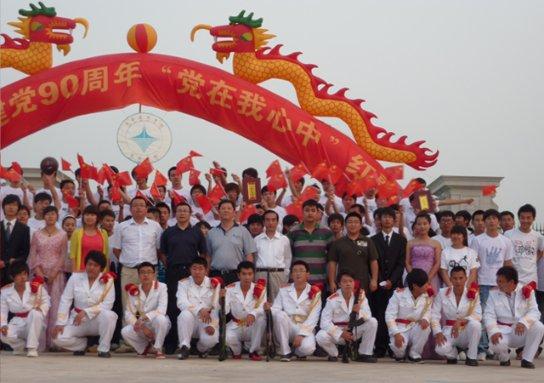 张佳宁与高至霆:巧遇还是剧情?