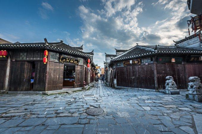 为什么分手后他说他会恨我一辈子?-专业红迪网平台
